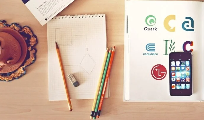 gomme da cancellare come gadget per azienda